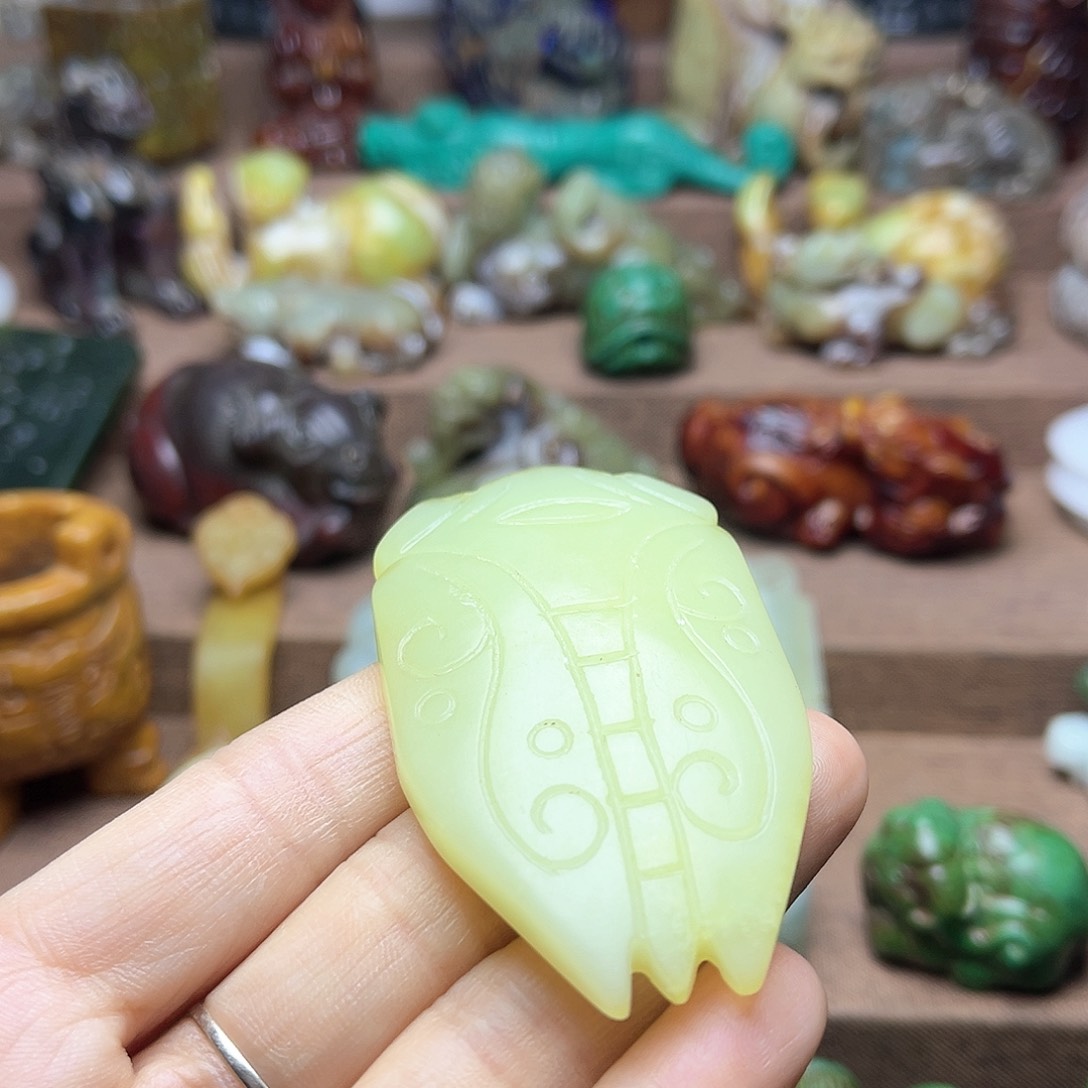 白玉菩提吊坠117。。