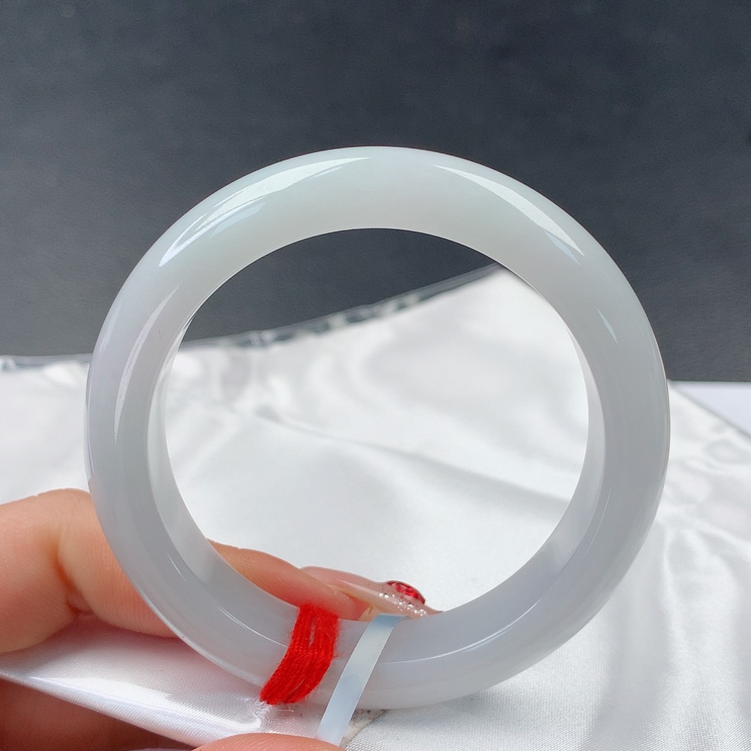 翡翠手镯未镶嵌0057正51.7