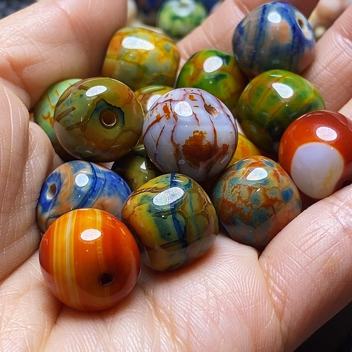 友***行玛瑙/玉髓未镶嵌颈饰