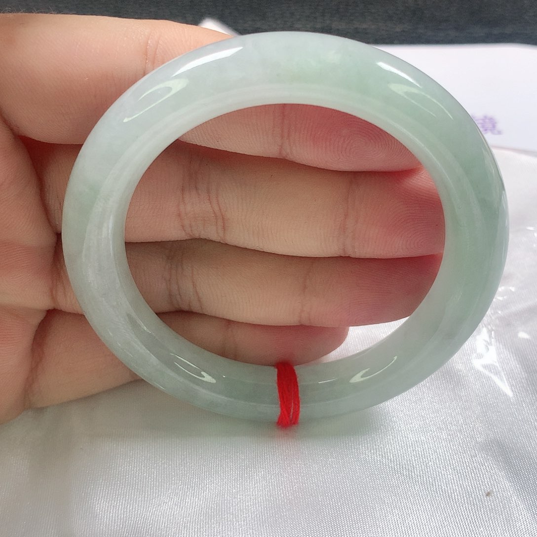 未镶嵌手镯（圆镯）翡翠335号