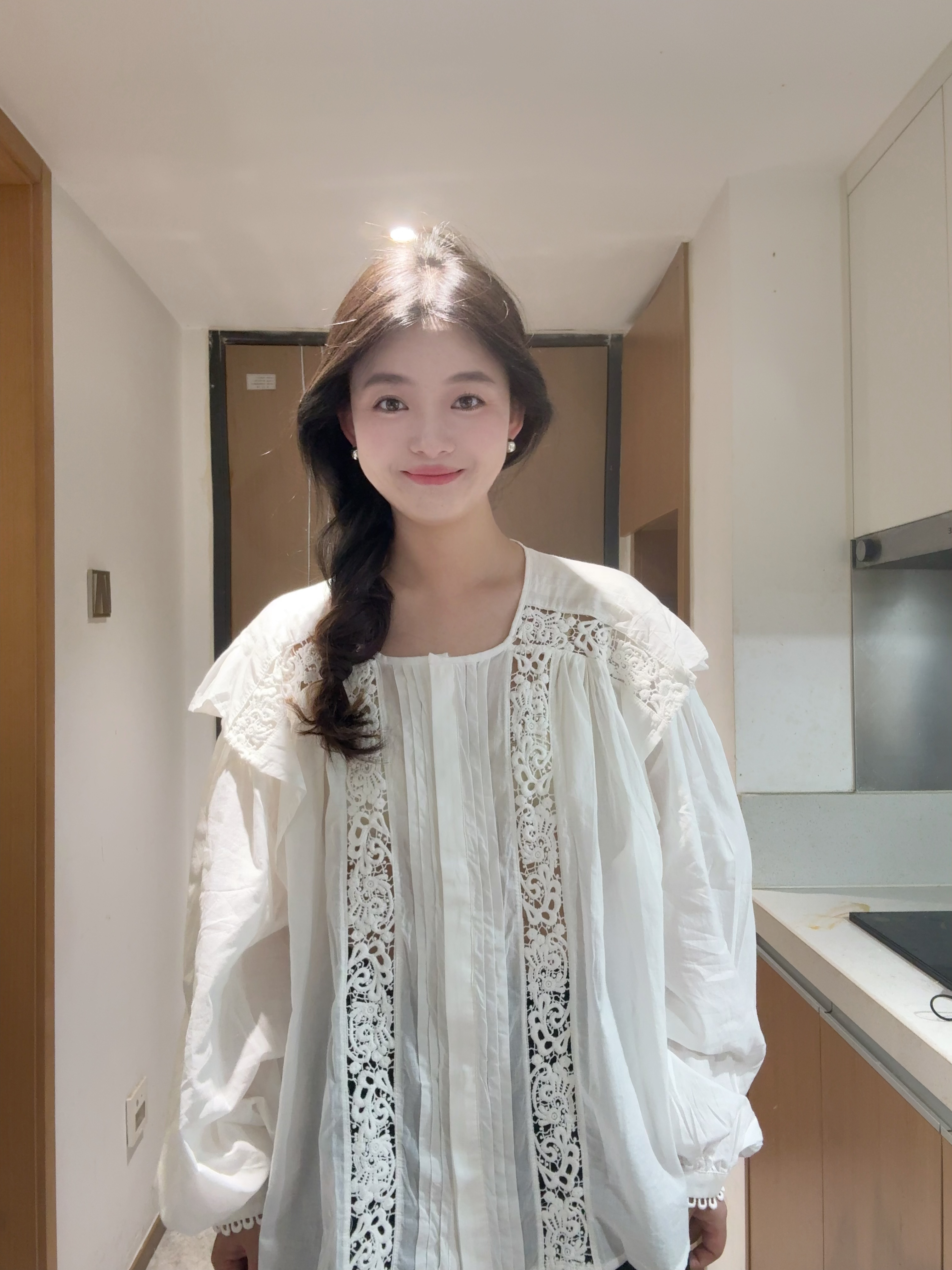 Nideaxi 薄棉法式刺绣长袖镂空衬衫通勤对襟勾花镂空圆领