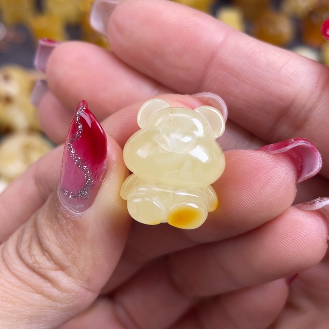 琥珀裸石未镶嵌蜜蜡