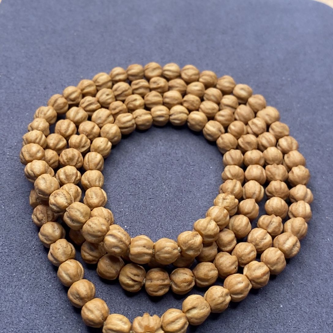 柏香籽/百香籽吊坠臻*