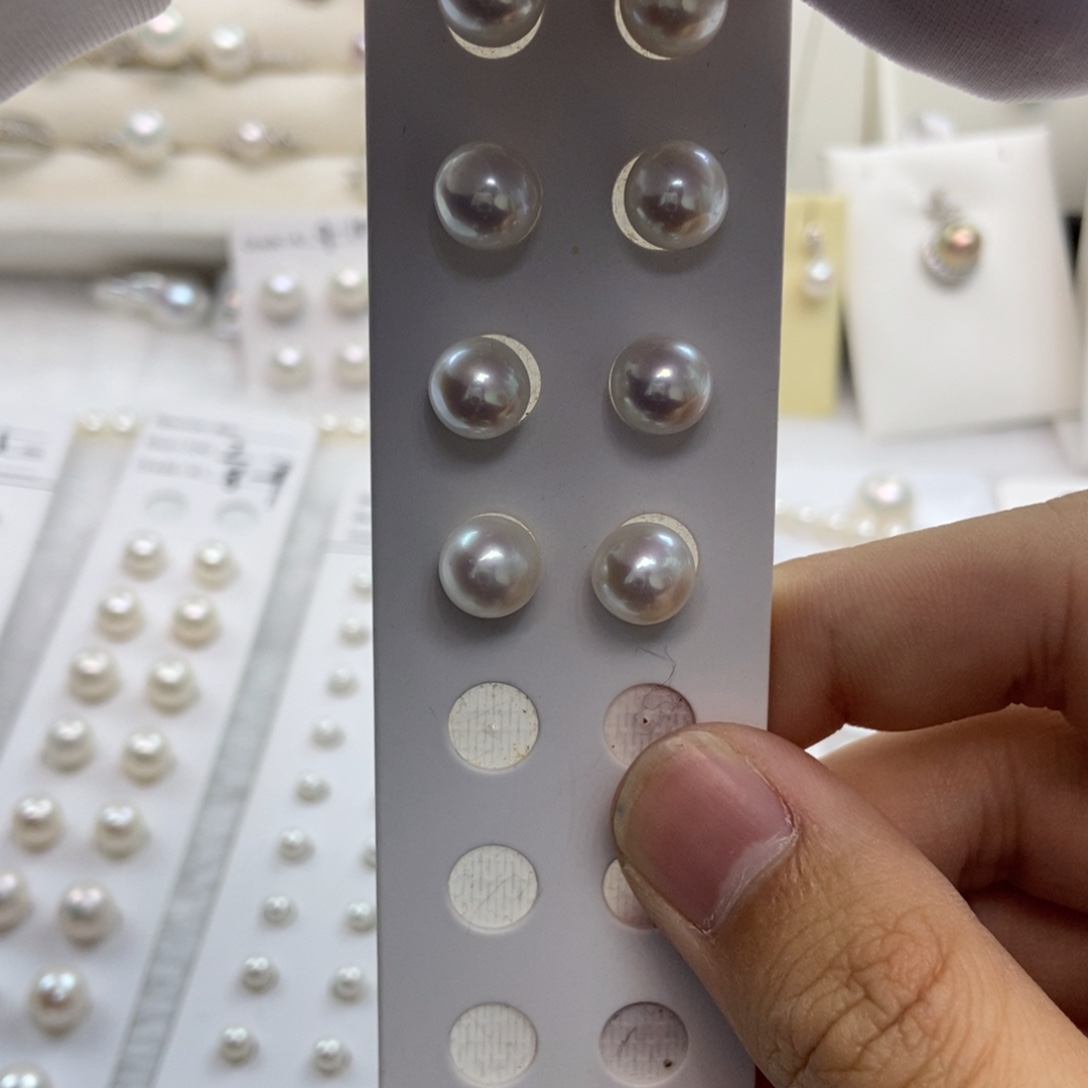 拍之前和我说减20银S925镶嵌淡水珍珠8-9耳钉