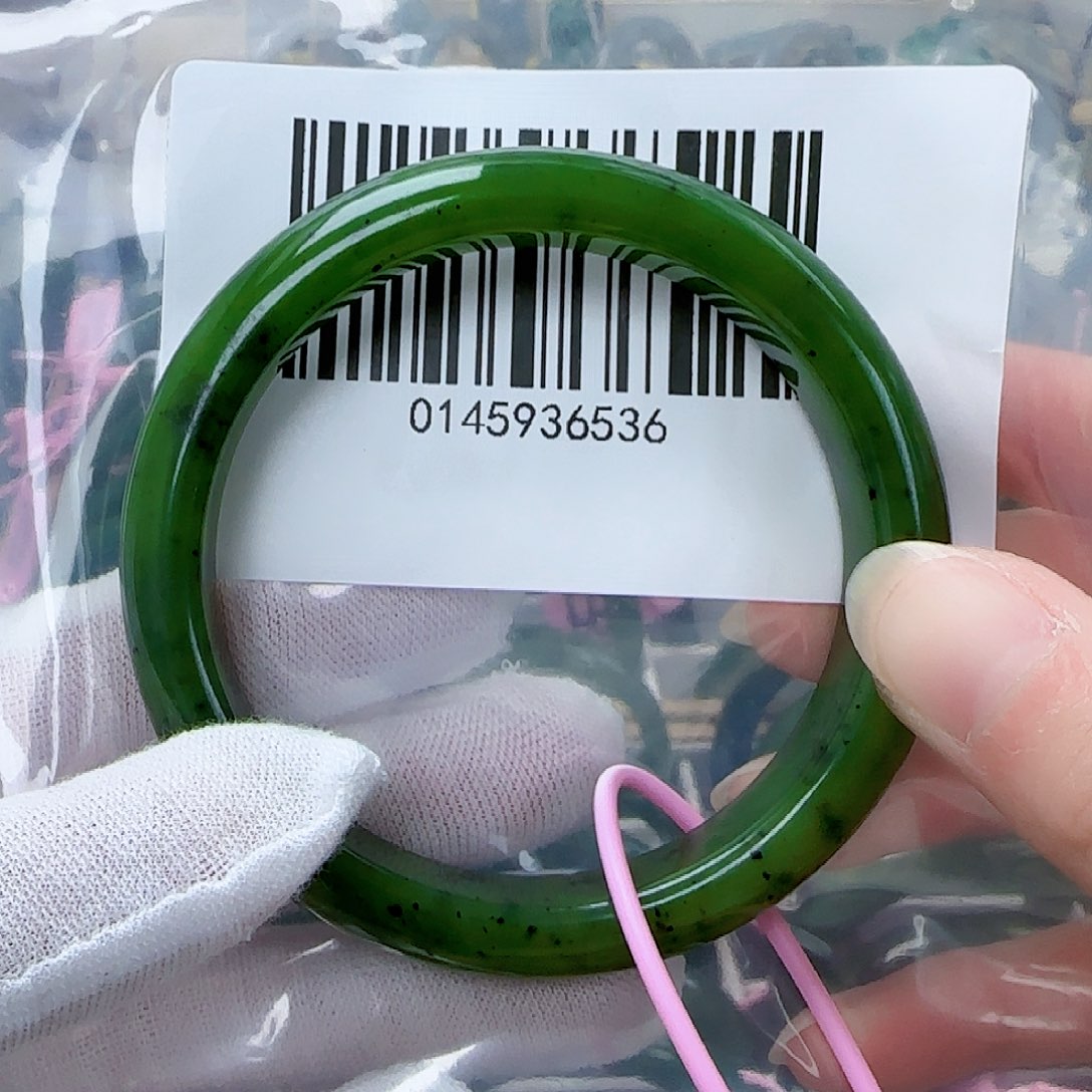 和田玉（碧玉）手镯未镶嵌5859