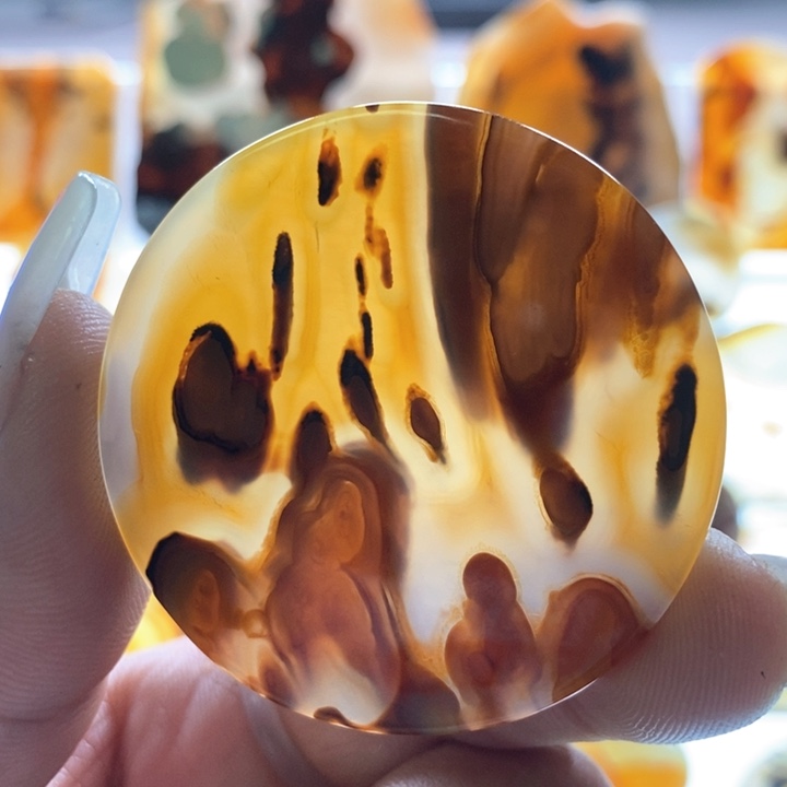 玛瑙/玉髓颈饰未镶嵌