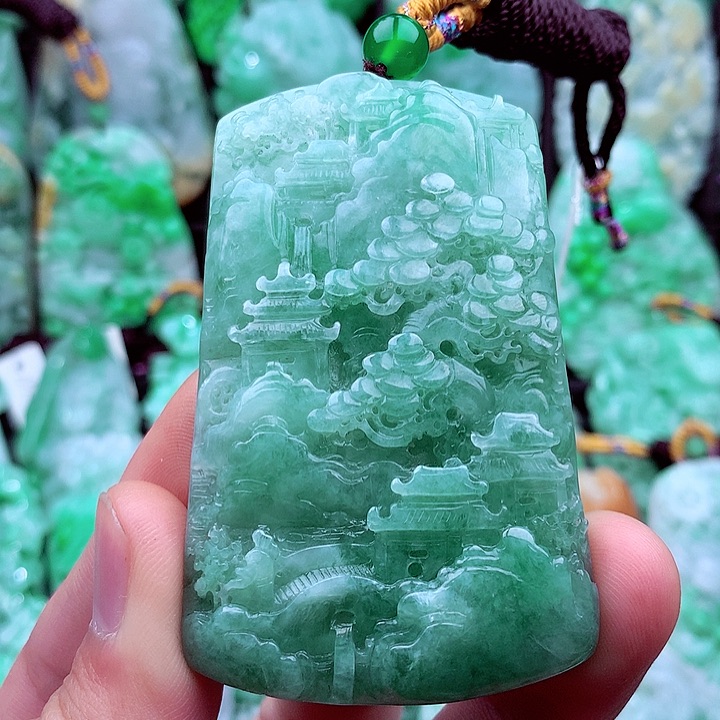 翡翠吊坠(不含链)未镶嵌