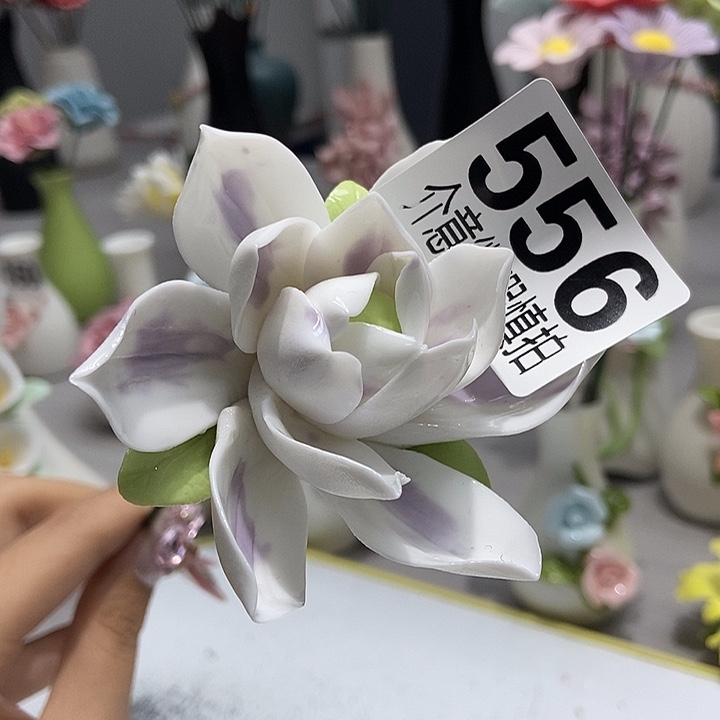 陶瓷纯手工捏花设计