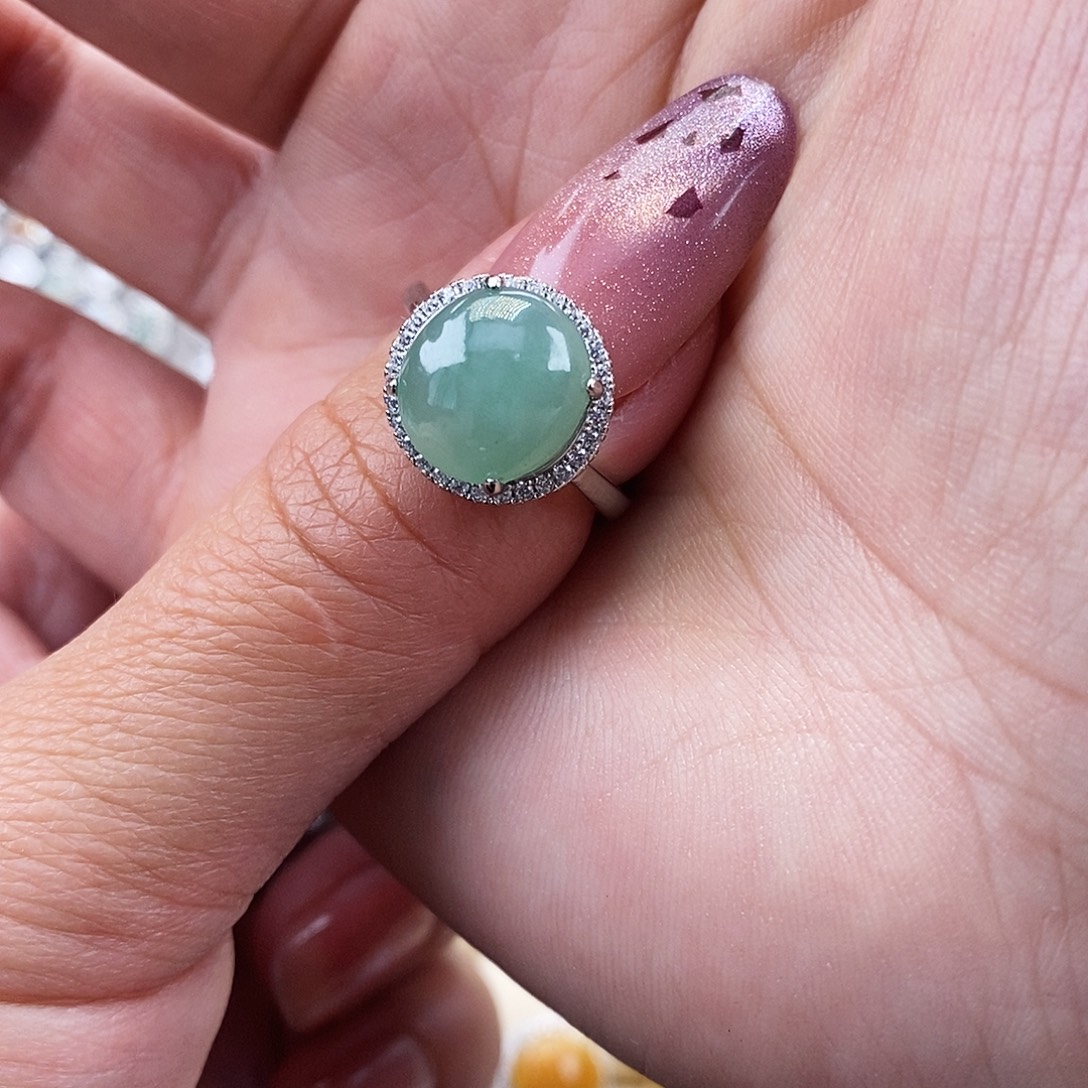 毛***妈翡翠未镶嵌戒指缅甸