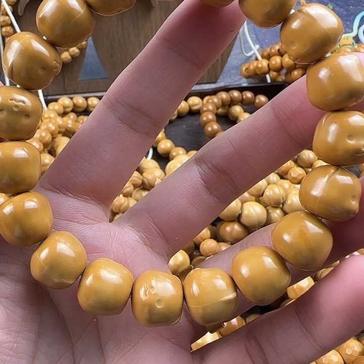 猴头核桃手串小熊全品，13