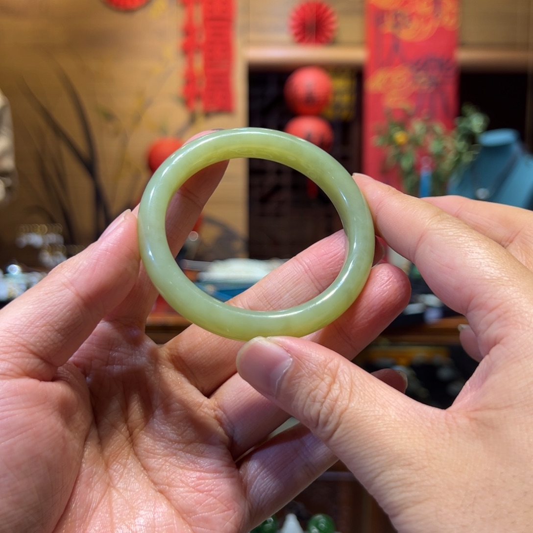 和田玉手镯未镶嵌55