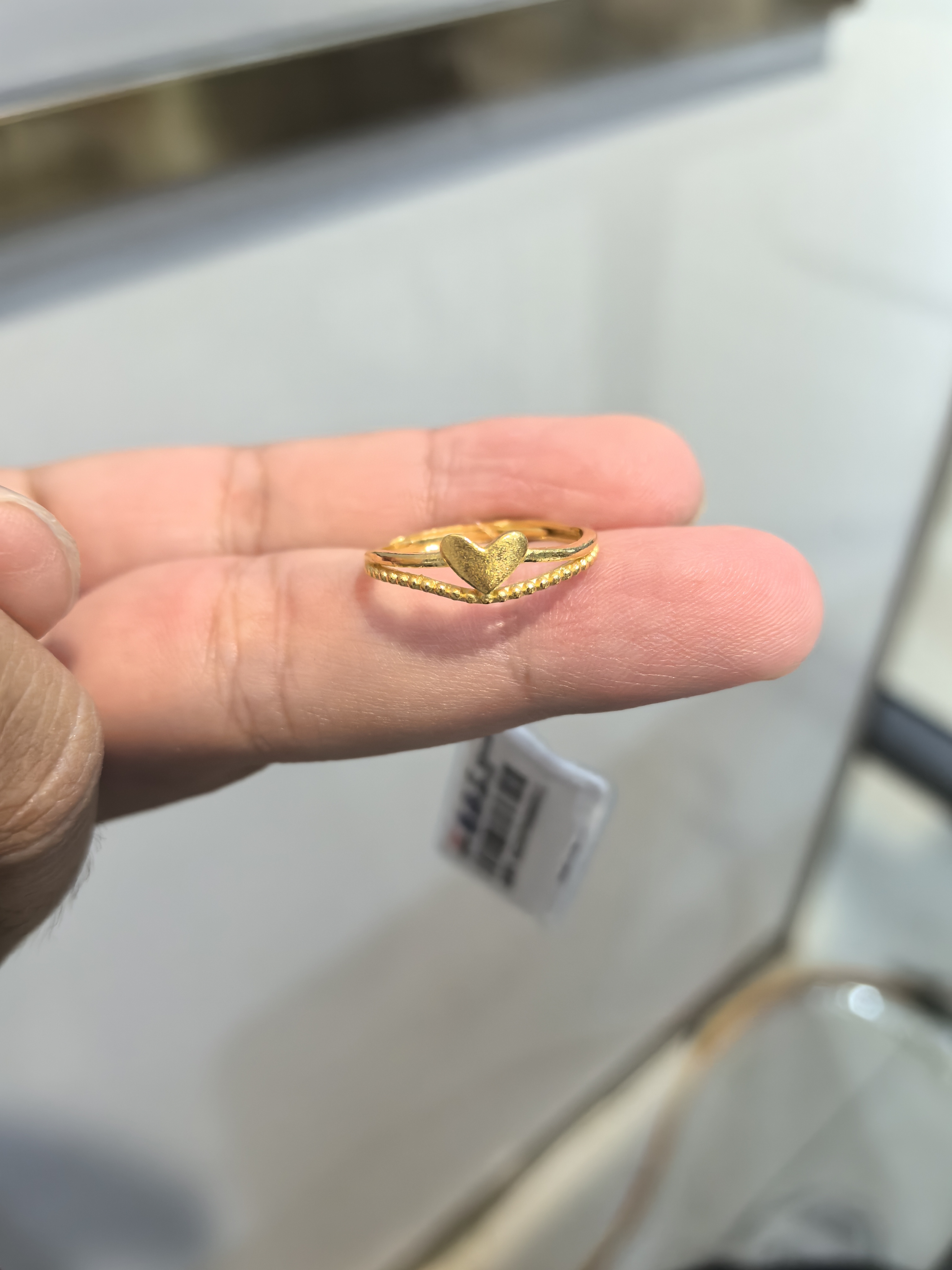 赛菲尔万足 足金999.9爱心戒指