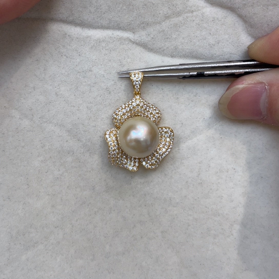 银S925镶嵌吊坠(不含链)海水珍珠