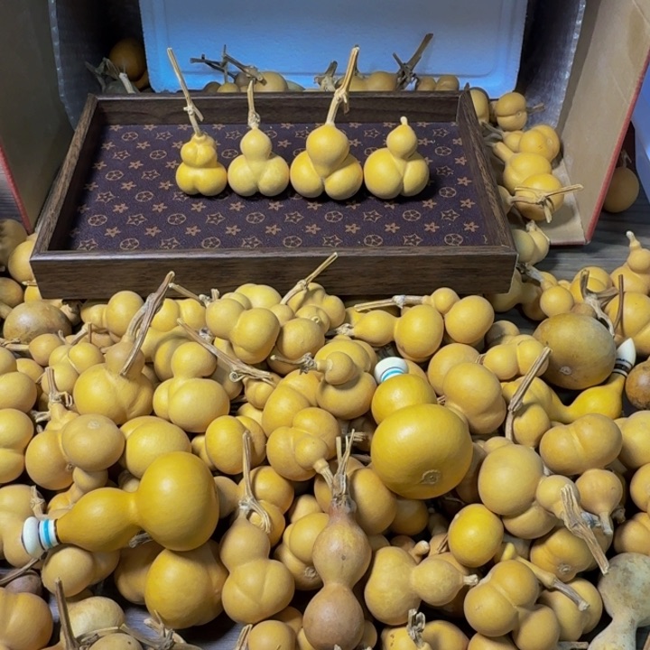 ༺****葫芦文玩手把件瑕疵品