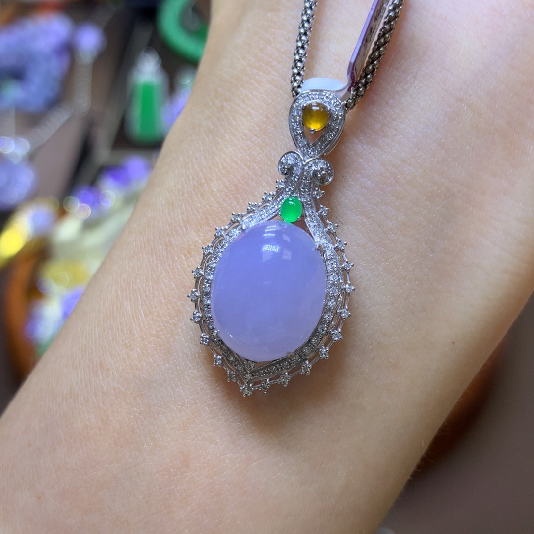 【闪购商品】翡翠颈饰18K金镶嵌翡翠