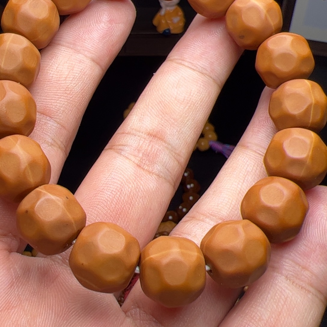 猴头核桃吊坠拒绝了