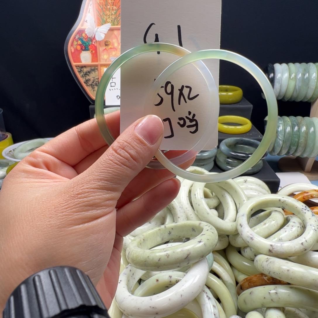 林***安蛇纹石玉合金手镯