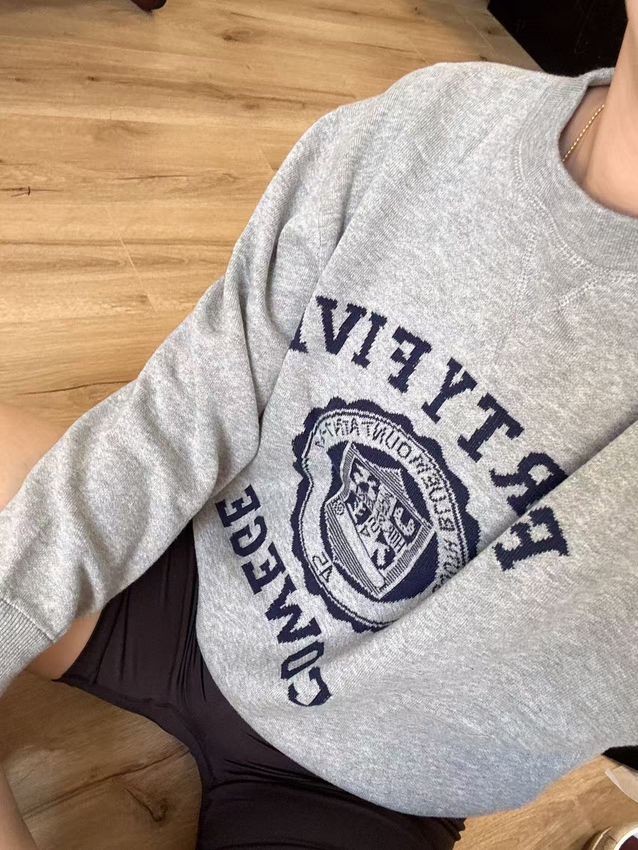 DR-18针学院风卫衣