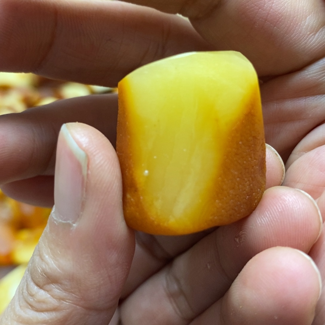 定制琥珀未镶嵌传世琥珀蜜蜡定制