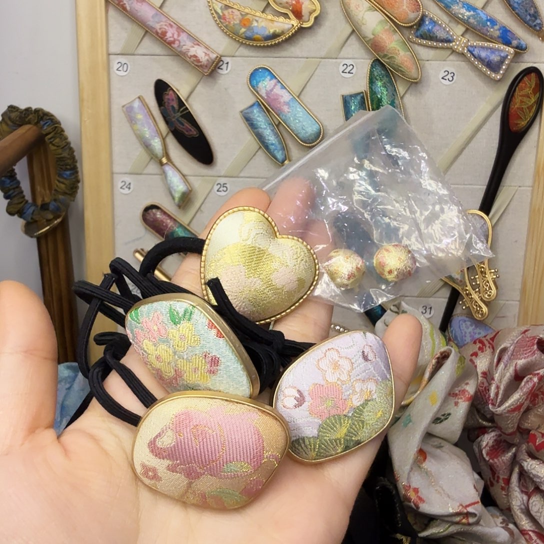 皮质铁合金天天开心