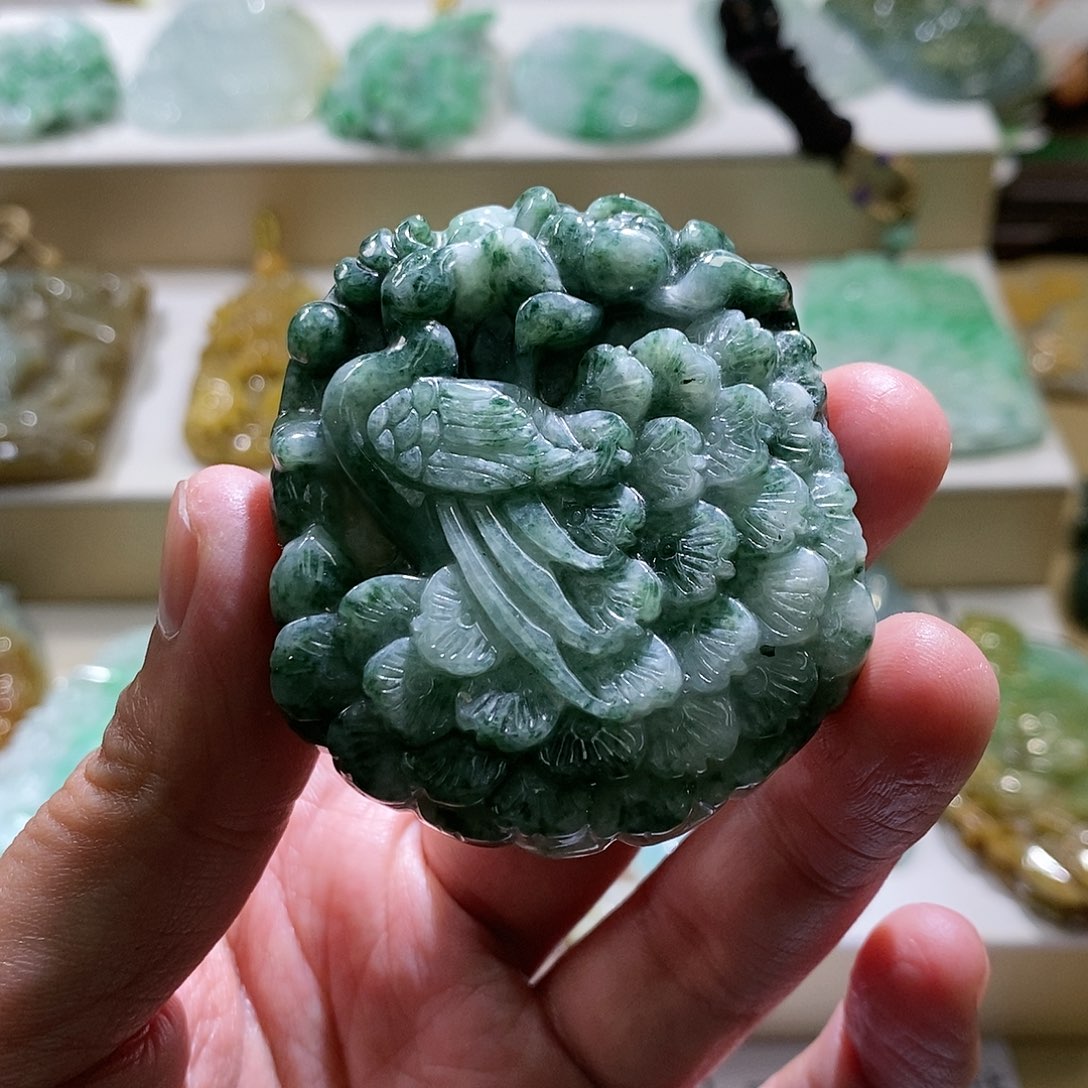 【闪购商品】翡翠颈饰未镶嵌凤凰