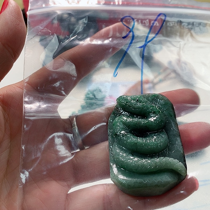 定制翡翠未镶嵌毛货