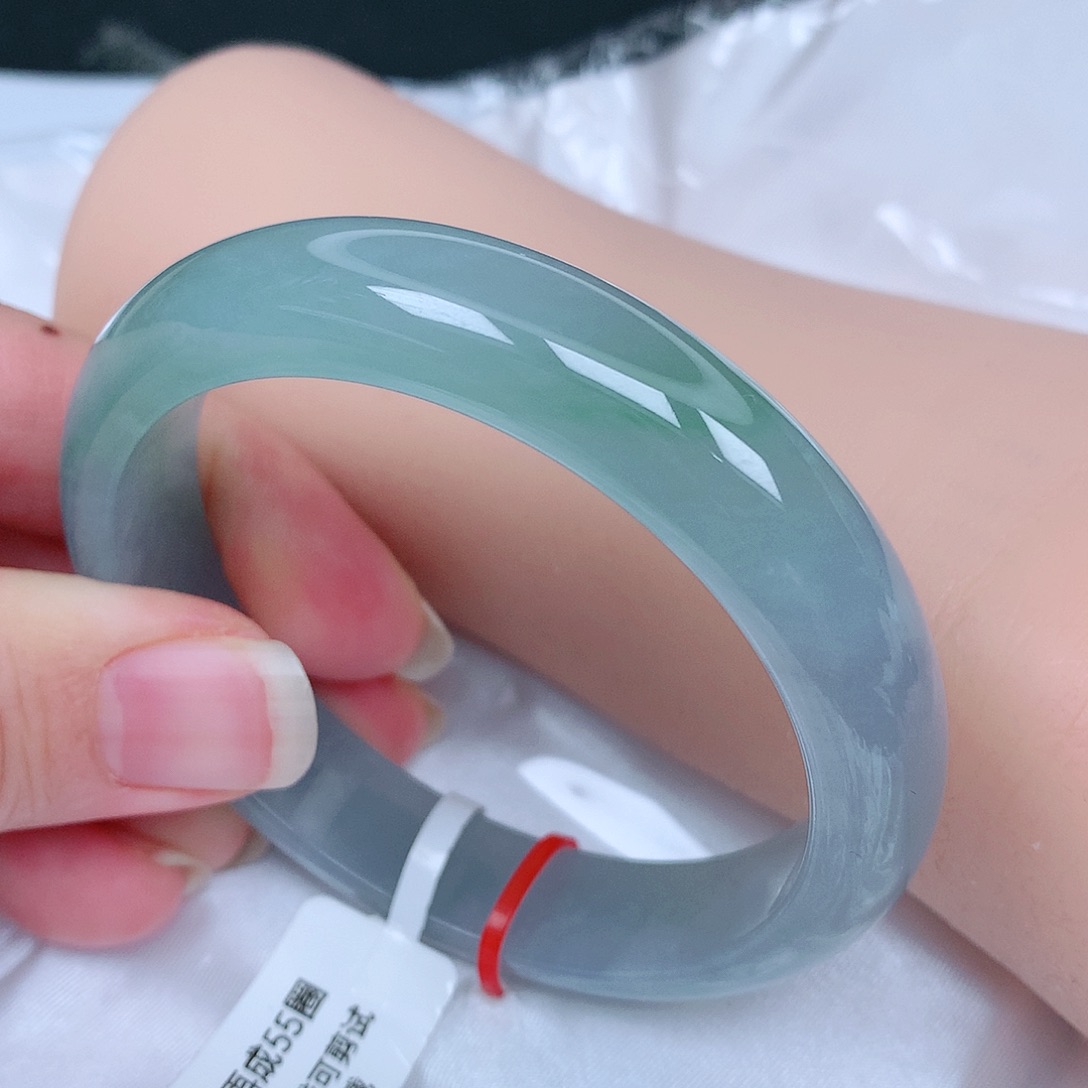 【闪购商品】翡翠手镯未镶嵌，56