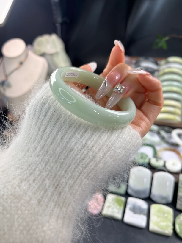 陕西西安天然蓝田玉老矿精品手镯（圈口可以来直播间选）