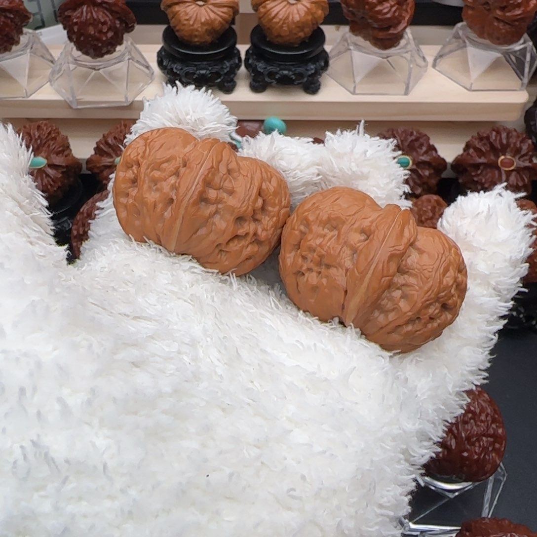 文玩核桃吊坠44全品元宝