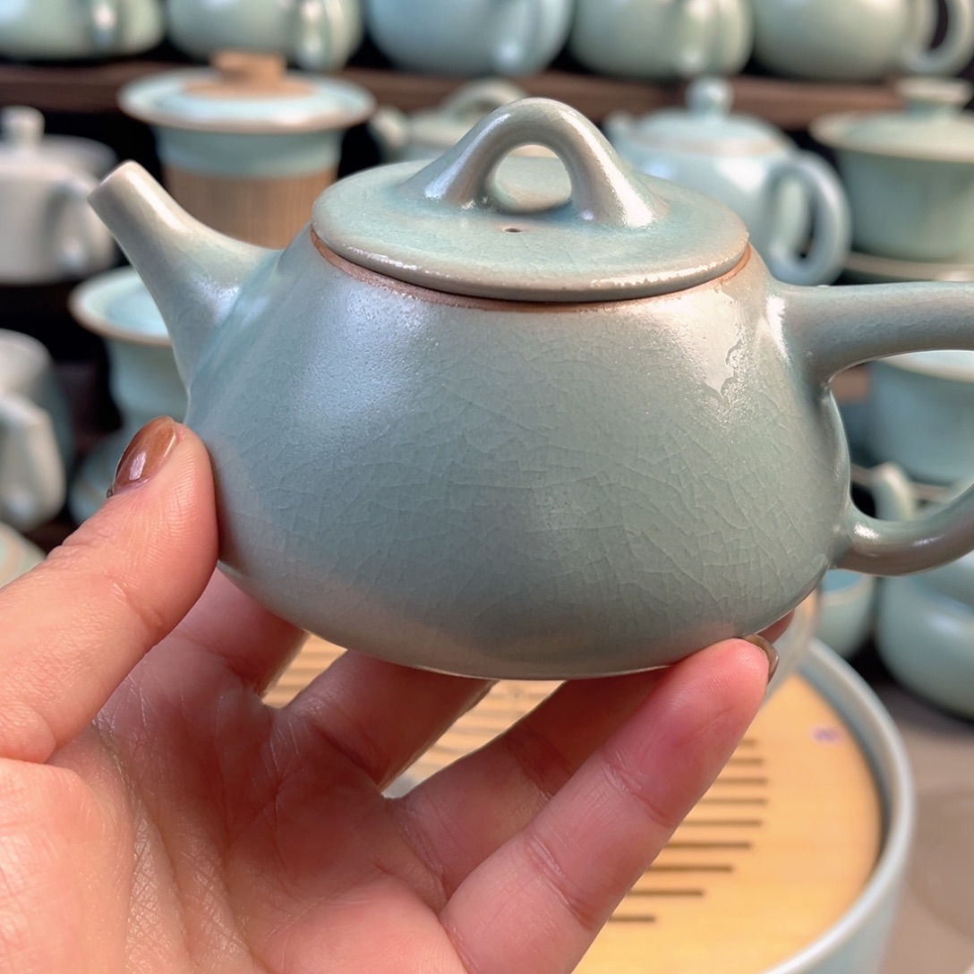 摆件陶瓷仿古釉不退不换介意勿拍