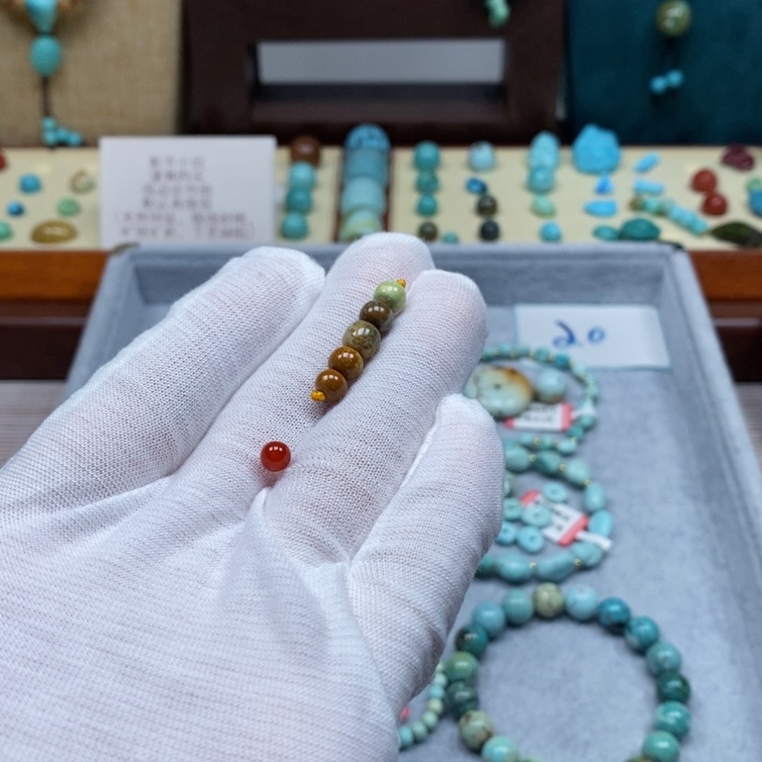 未镶嵌配饰南红玛瑙