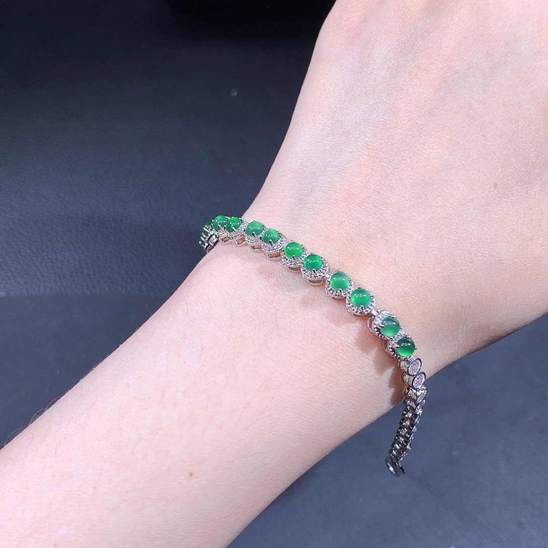 未镶嵌戒指翡翠翡翠