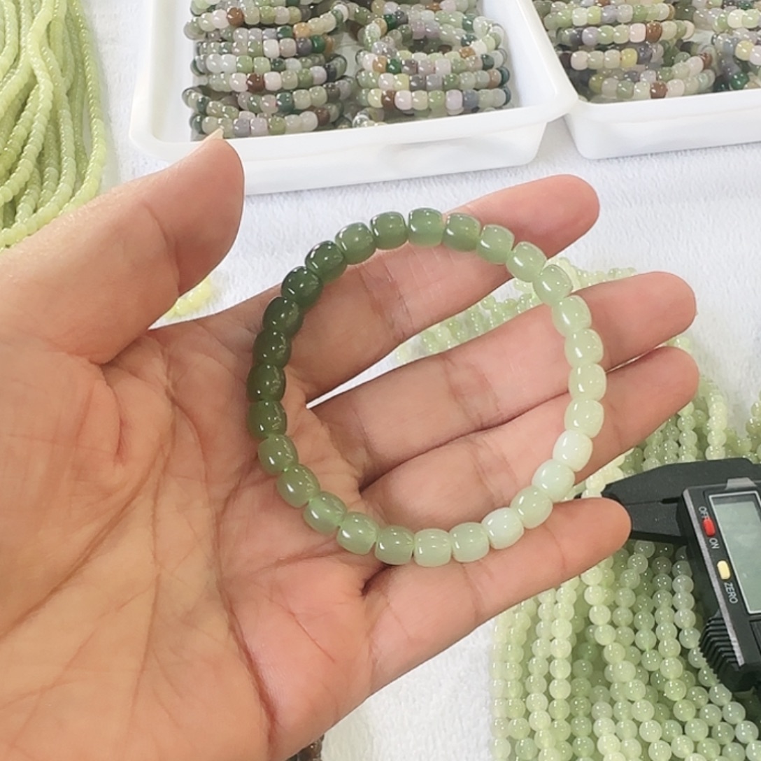 和田玉未镶嵌手串