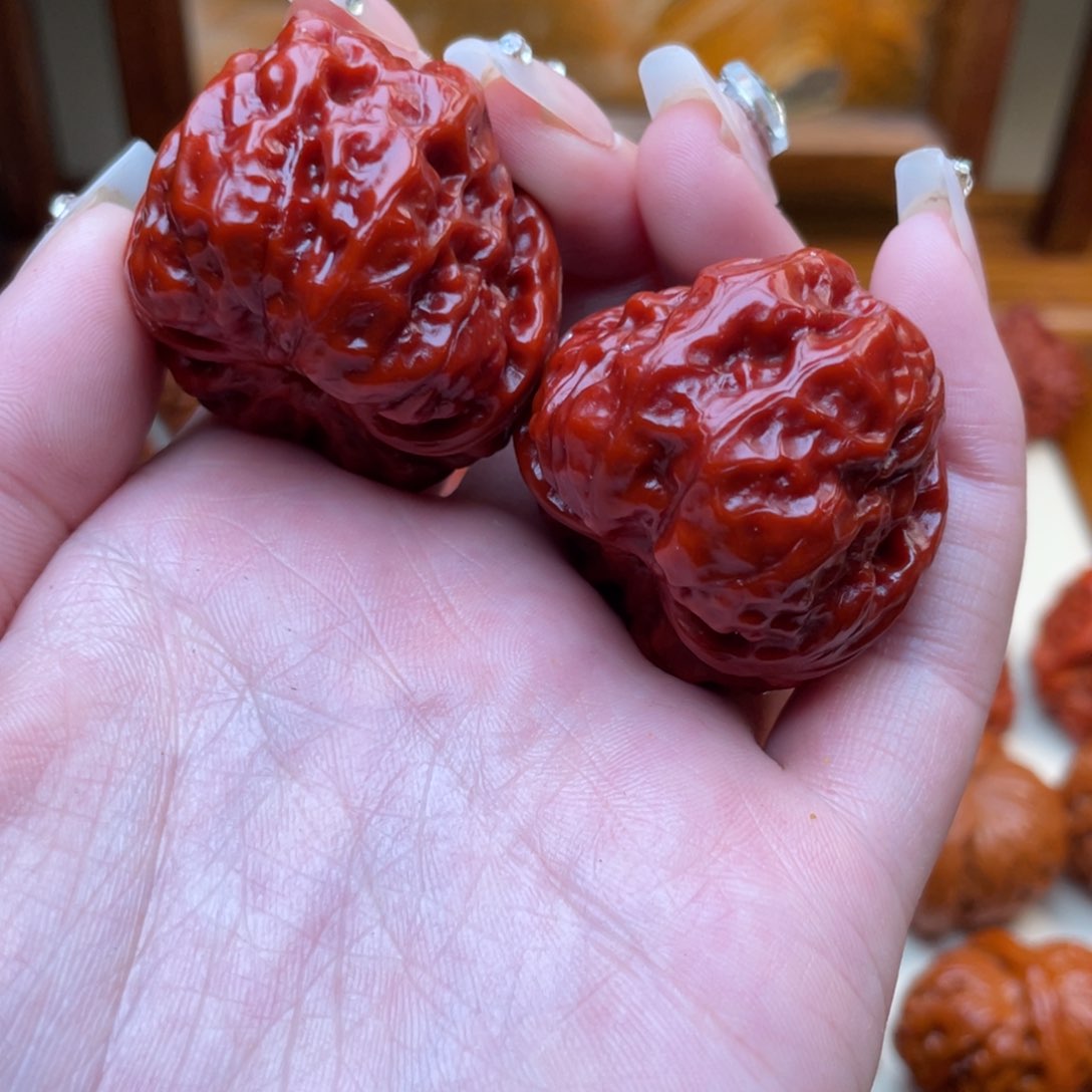 文玩核桃把件蛤蟆 37