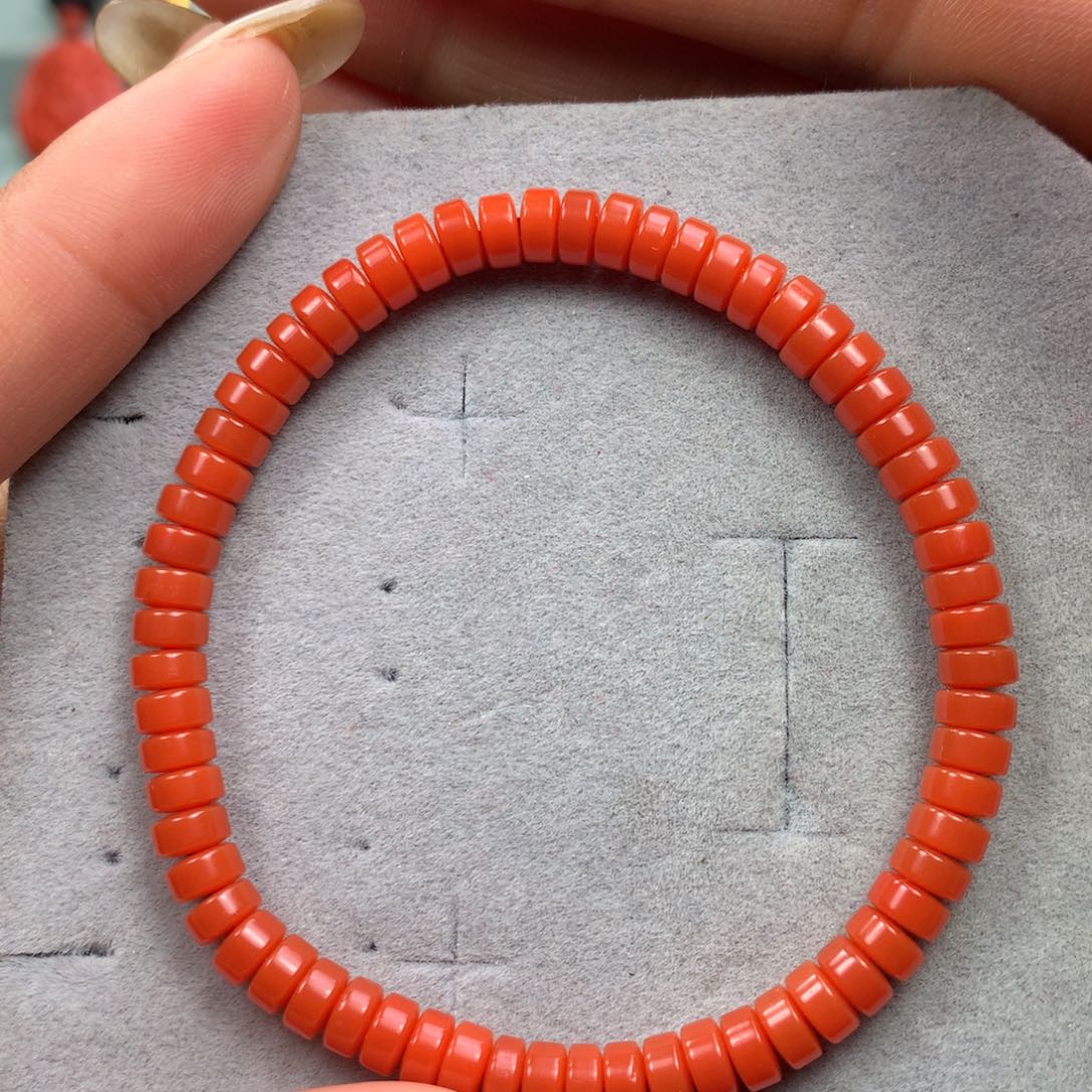 南红玛瑙手串未镶嵌