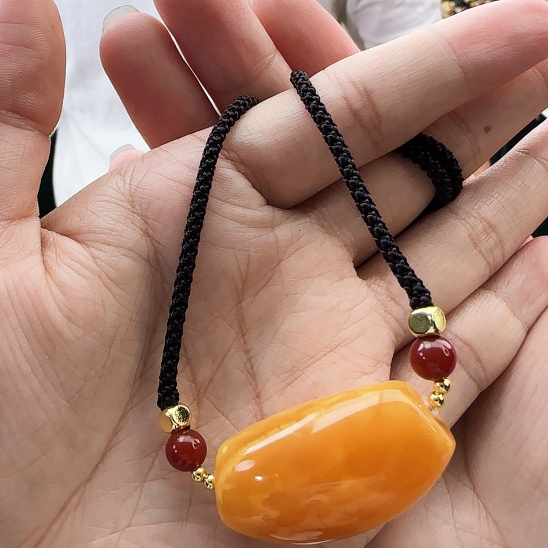 琥珀颈饰未镶嵌吊坠