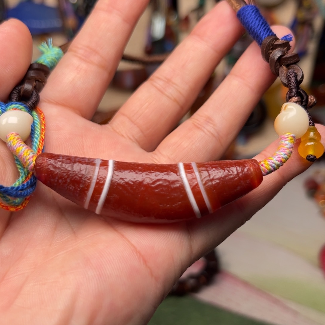 玛瑙/玉髓颈饰未镶嵌