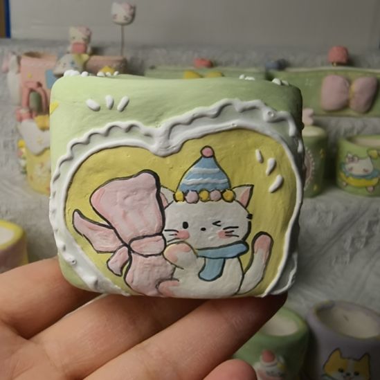 方盆猫咪抱蝴蝶结多肉花盆