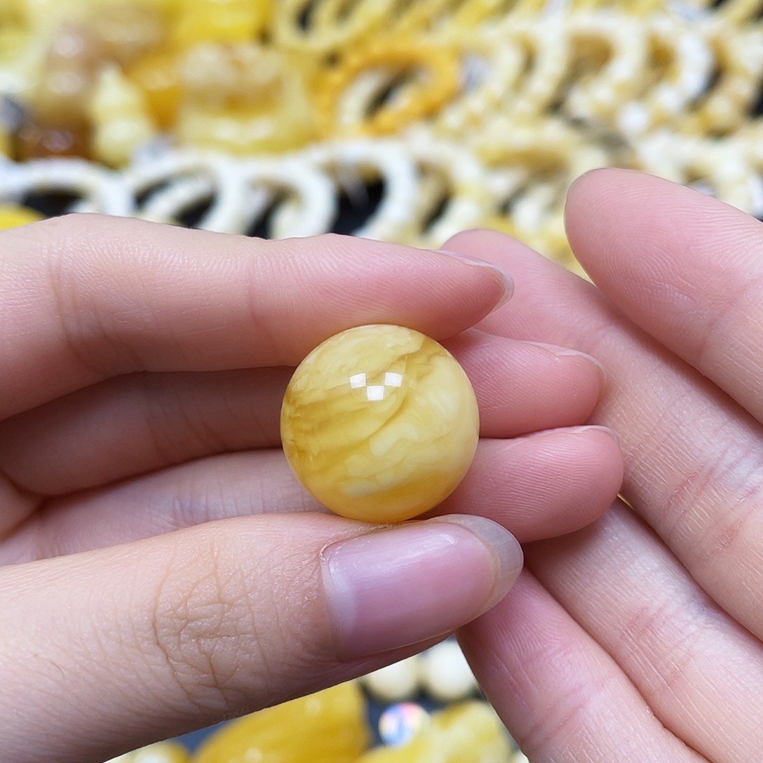 未镶嵌蜜蜡裸石圆珠18.7mm矿灰