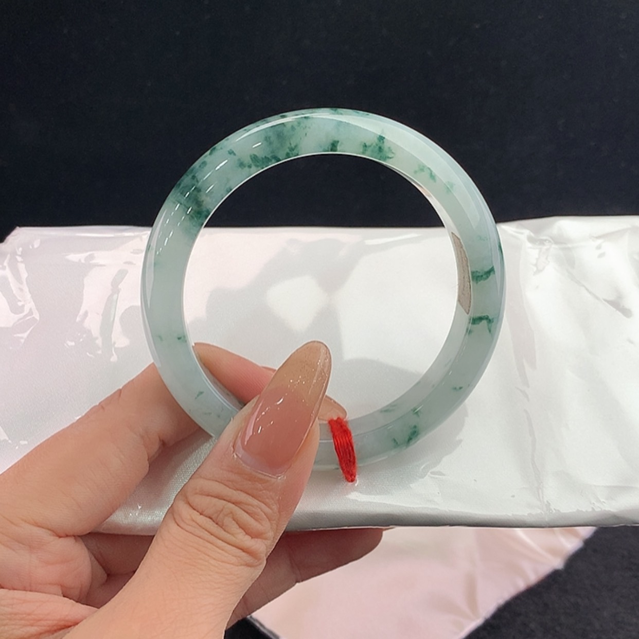 【闪购商品】未镶嵌手镯翡翠正57