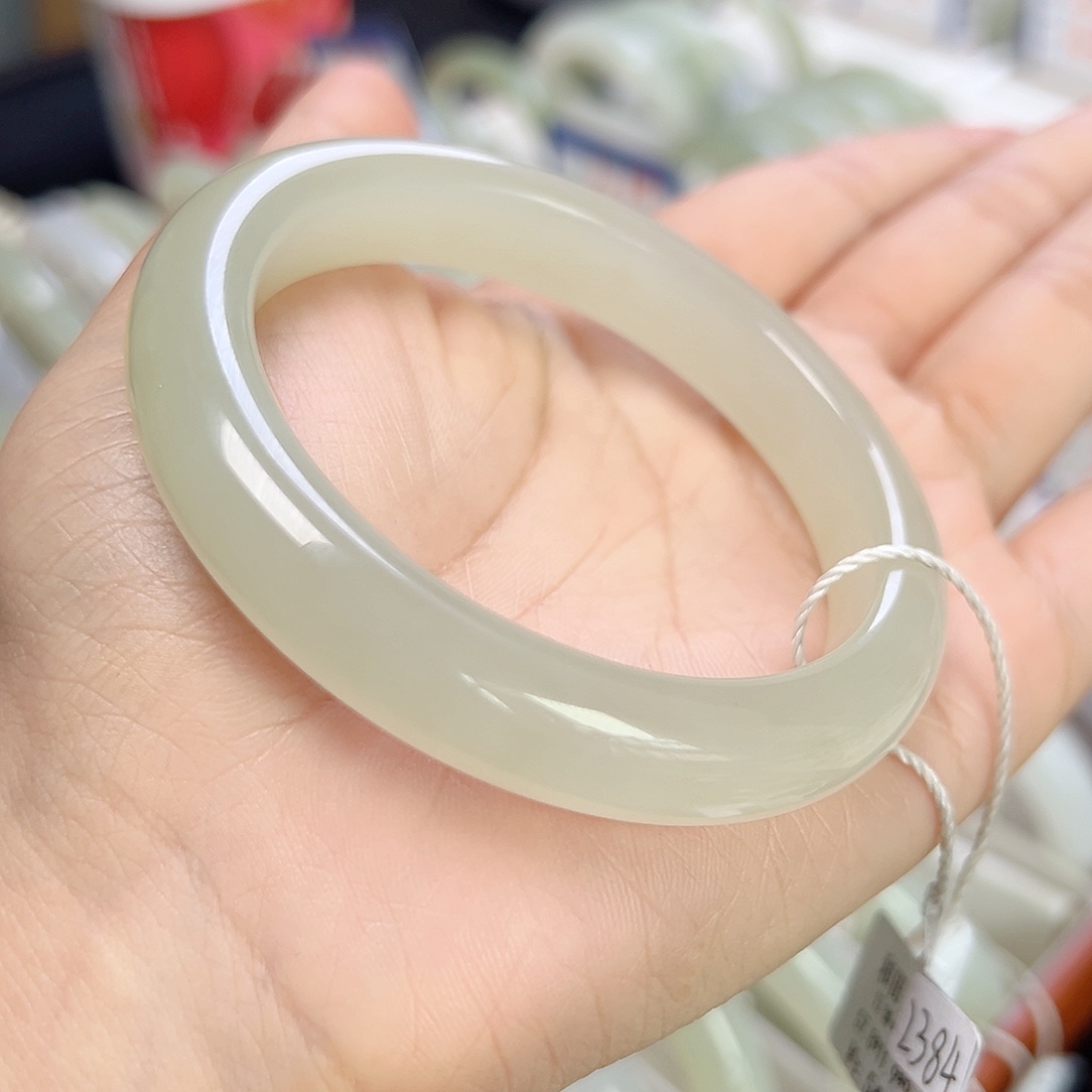 和田玉未镶嵌手镯冰蜂蜜无包容