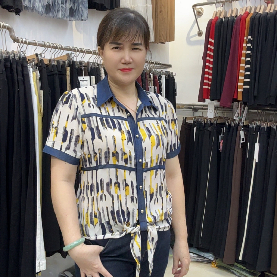 新款夏季衬衫短袖时尚上衣显瘦休闲百搭女款2506