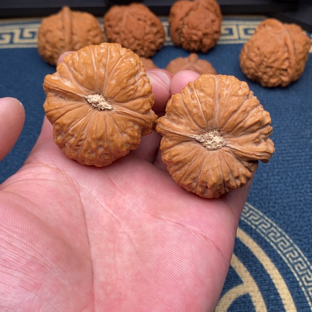 把件文玩核桃C****y南瓜墩45尺