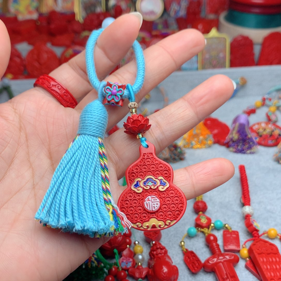 天然辰砂工艺品朱砂钥匙扣包包挂