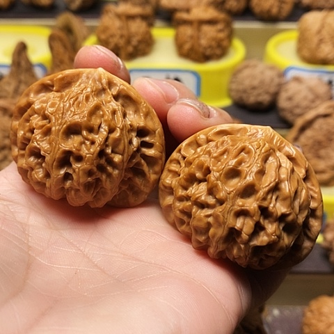 吊坠文玩核桃好****。宫灯42