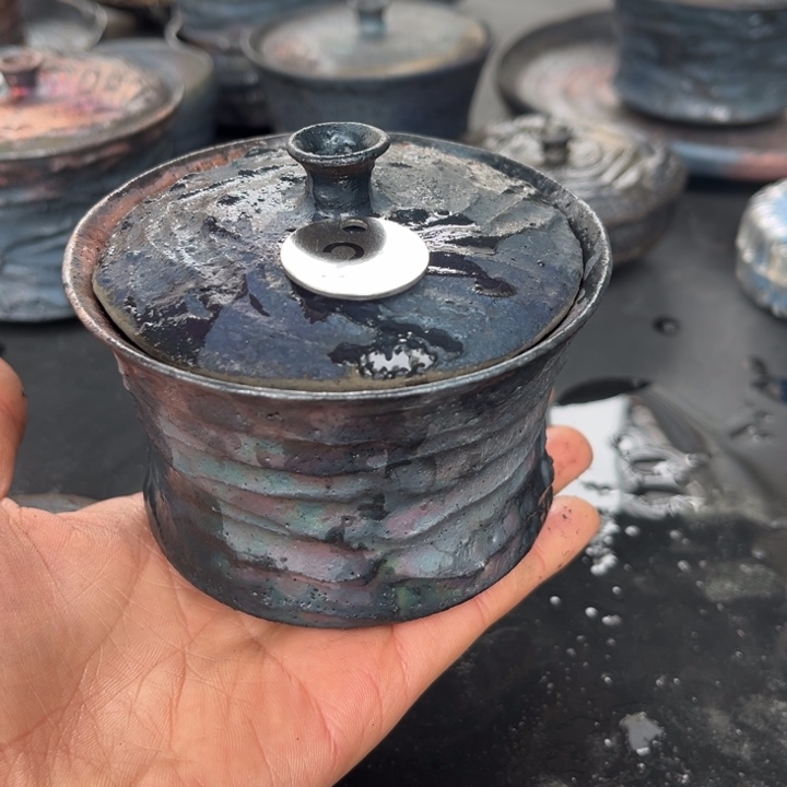 Y*o荥经黑砂21号窑宝1只