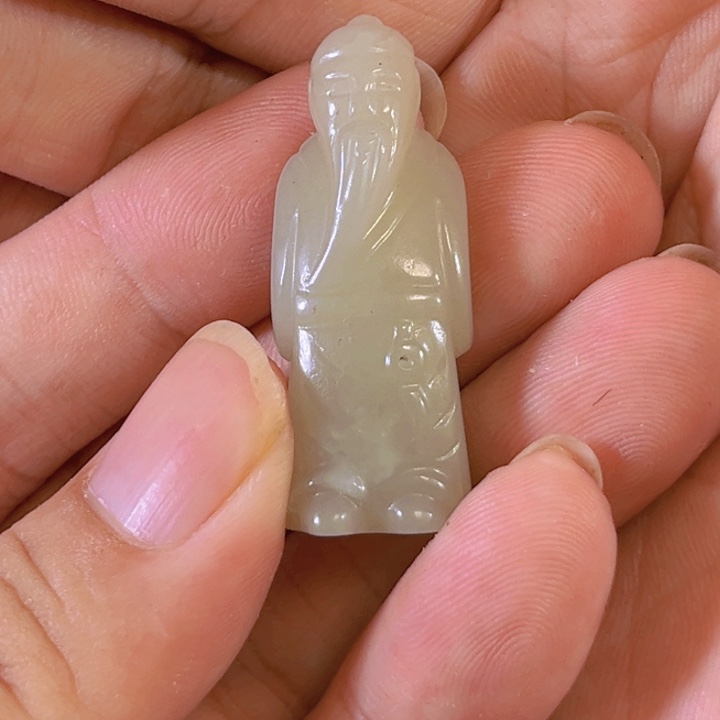 自***岁和田玉（糖玉）未镶嵌挂件