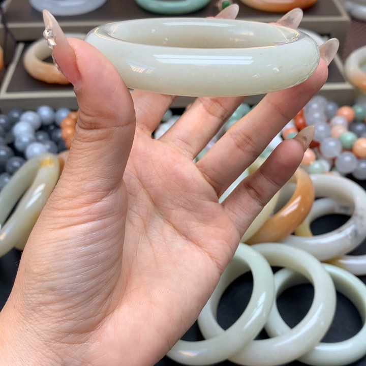 石英质玉手镯未镶嵌A**:59