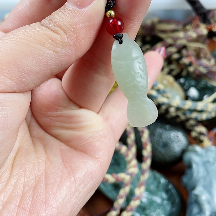 和田玉挂件未镶嵌