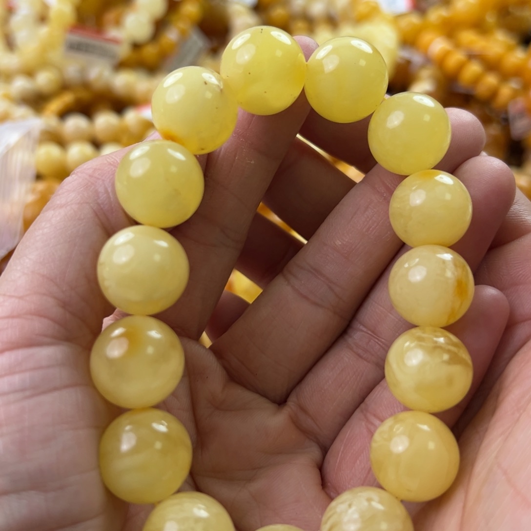 琥珀珠宝奇石未镶嵌